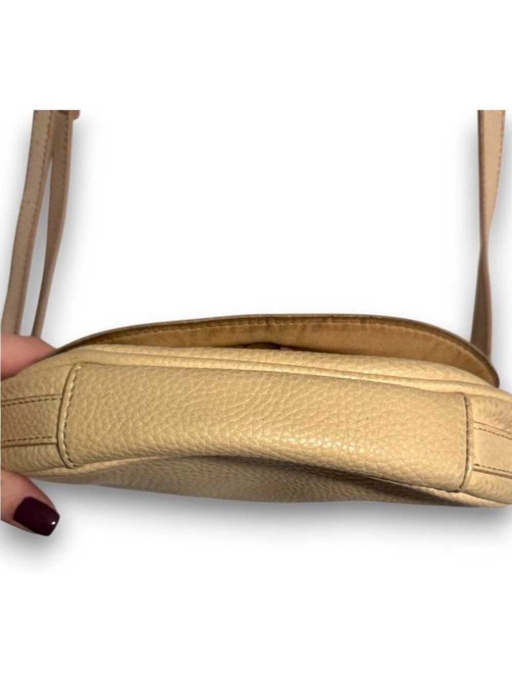 Vintage Jaclyn Smith Cream Pebbled Leather Saddle Crossbody Bag Adjustable Strap - Picture 11 of 11